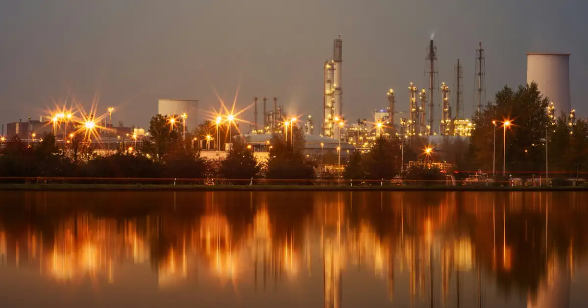 Industrieanlage Johannes Plenio auf Unsplash