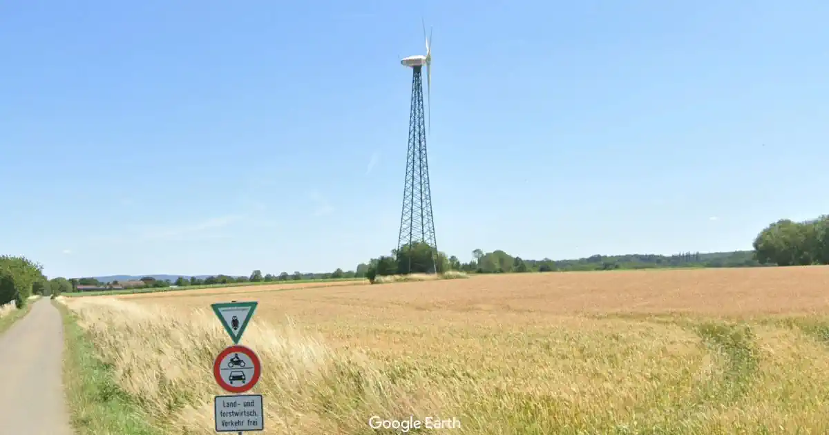 Windrad Hattendorf im Landschaftsschutzgebiet - Google Earth
